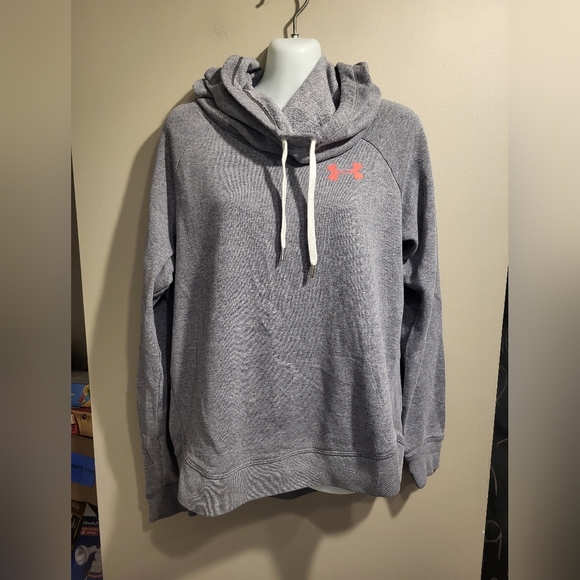Under Armour Women's Gray Hoodie Sweater, Size Medium - Picture 2 of 6